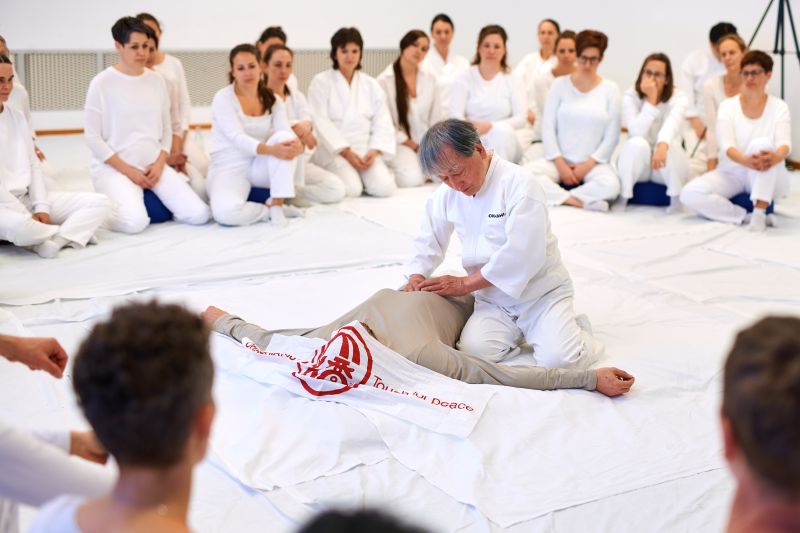 Ohashi sensei / Touch for peace